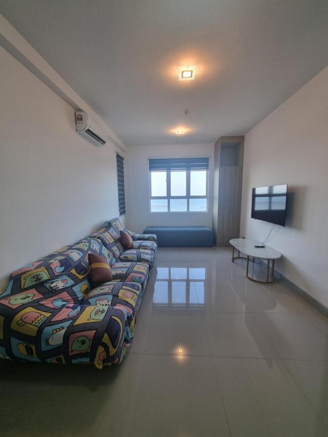 Seaside Haven Homestay Seaview Unit With Pool Opposite Ktcc & Mayang Mall - Pangsapuri Ladang Tanjung Kuala Terengganu Exterior photo